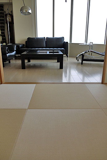 デザイン家具と琉球畳